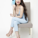 realme PH elevates style with Donnalyn Bartolome using the realme 7i